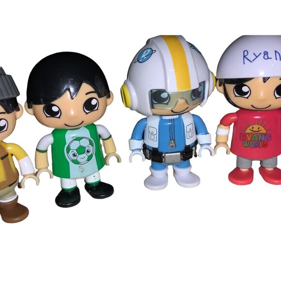 Ryan’s World Toy Figures Bundle of 5 Figures - Picture 6 of 8